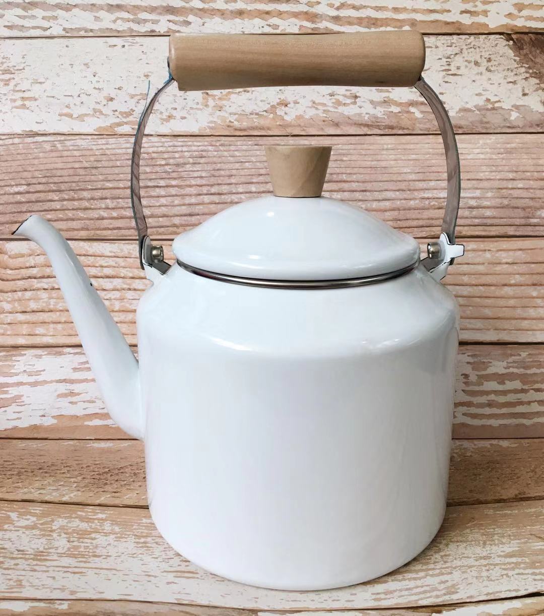 Enamel kettle